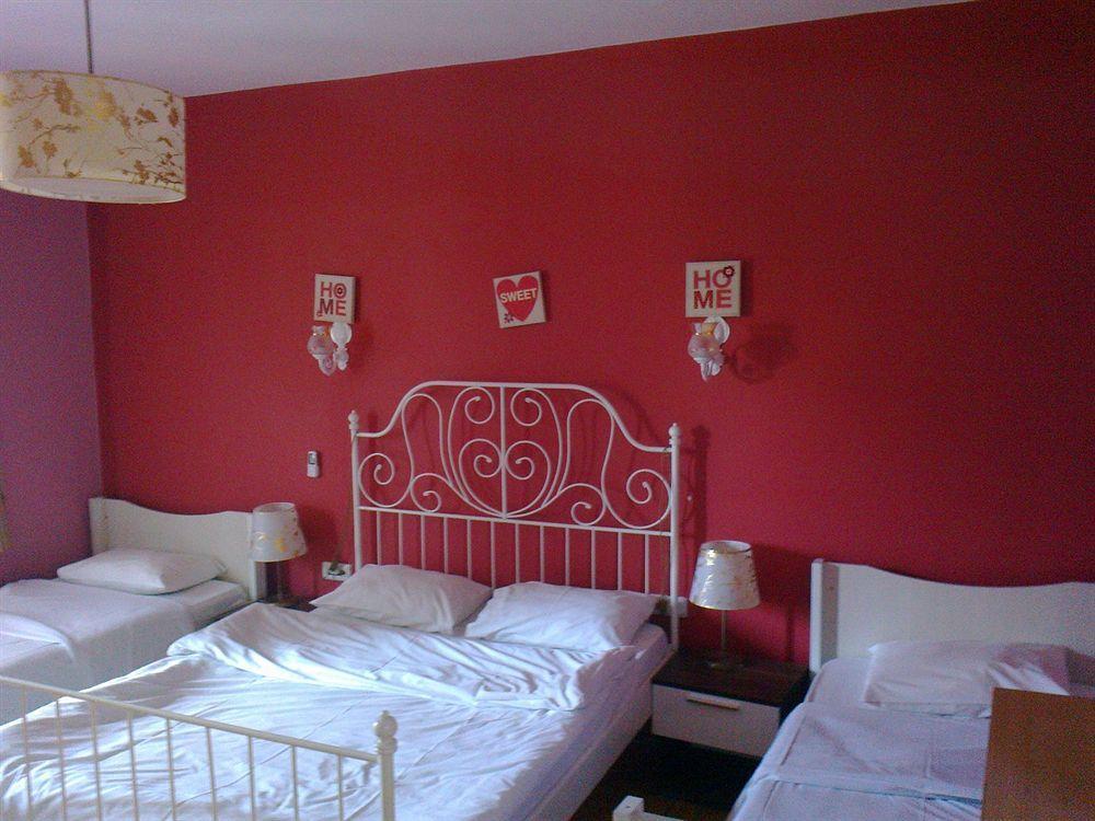 Cheers Midtown Hostel Stambuł Zewnętrze zdjęcie