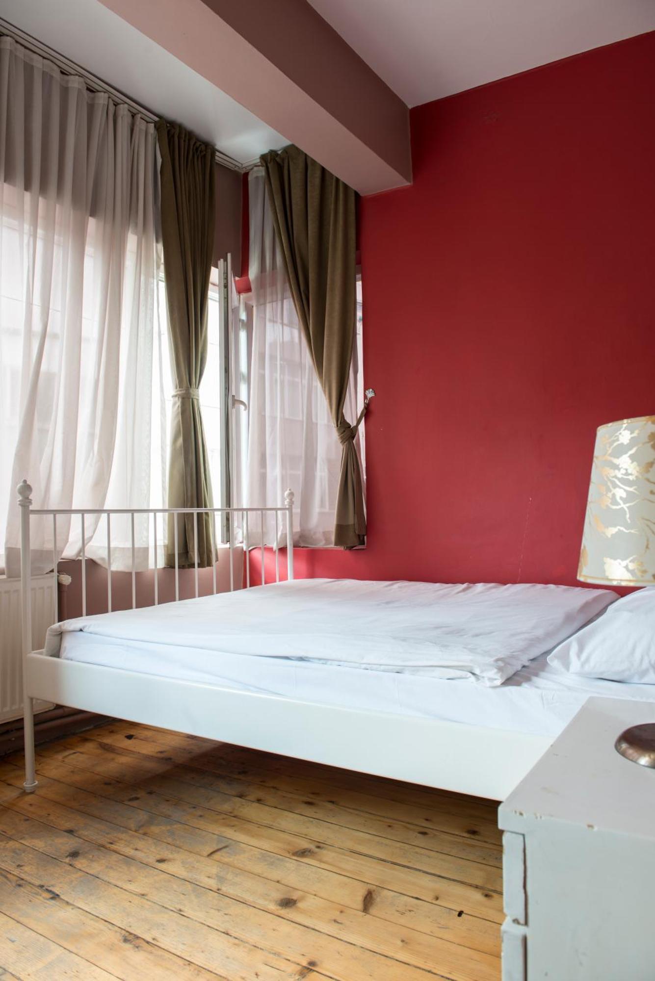 Cheers Midtown Hostel Stambuł Zewnętrze zdjęcie