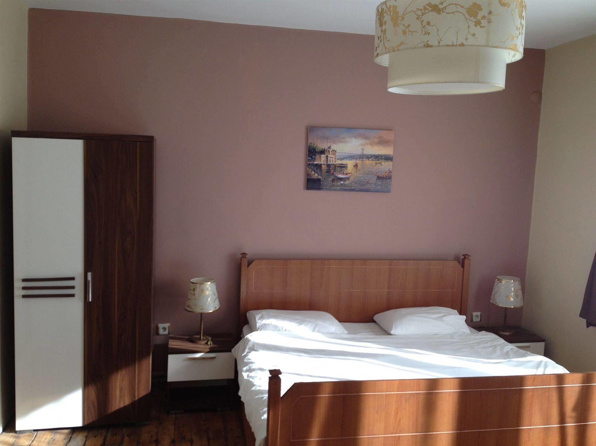 Cheers Midtown Hostel Stambuł Zewnętrze zdjęcie