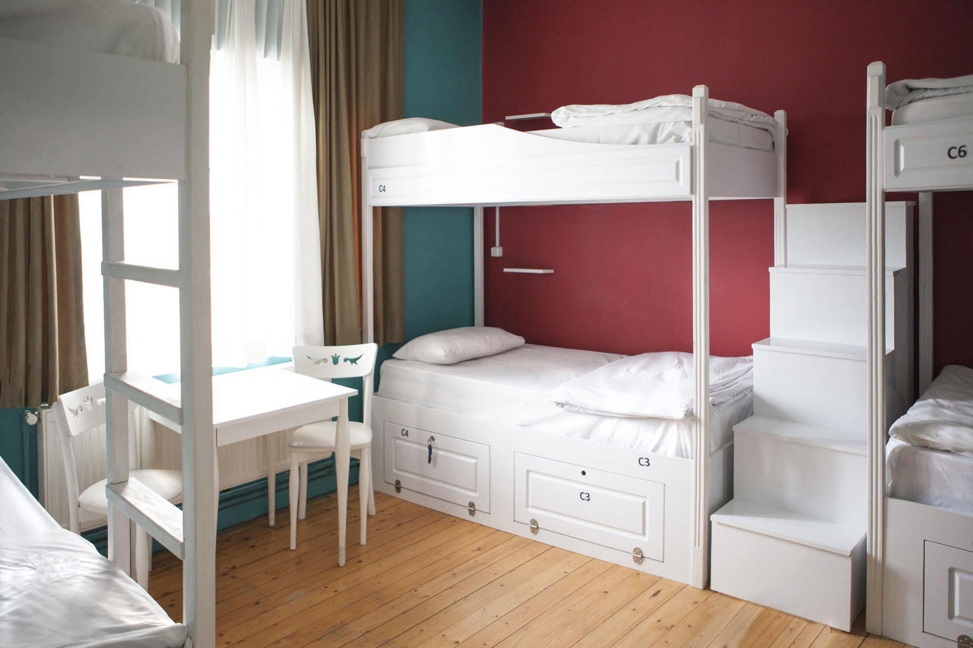 Cheers Midtown Hostel Stambuł Zewnętrze zdjęcie