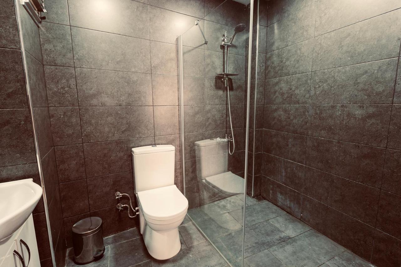 Cheers Midtown Hostel Stambuł Zewnętrze zdjęcie